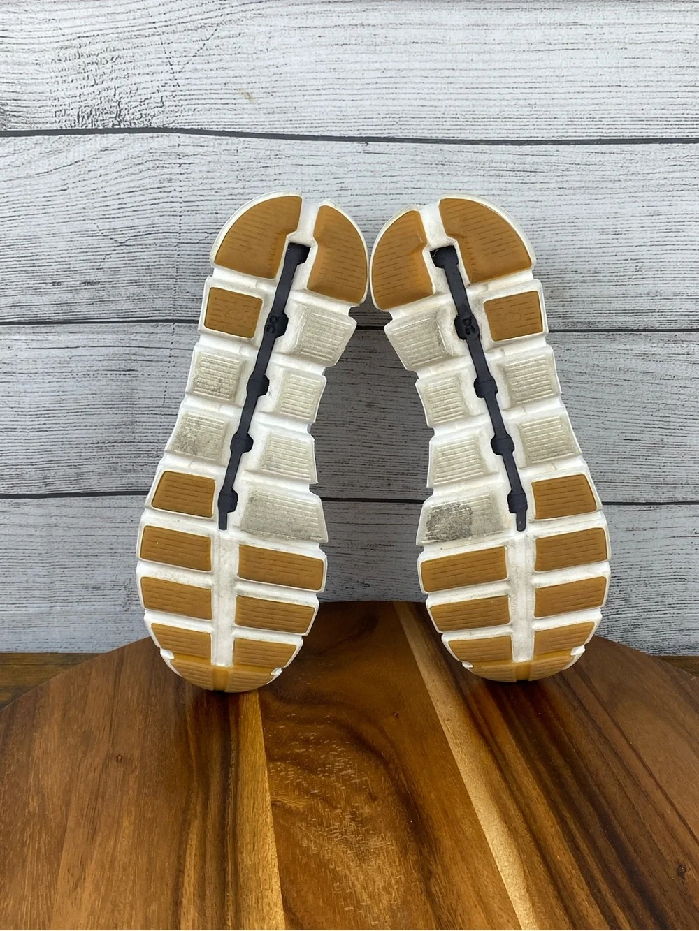ON Running Cloud 5 Coast All White Slip On Lifestyle Shoe Women’s Sneaker Size 9